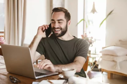 Como reduzir o consumo de energia no home office e economizar na conta de luz