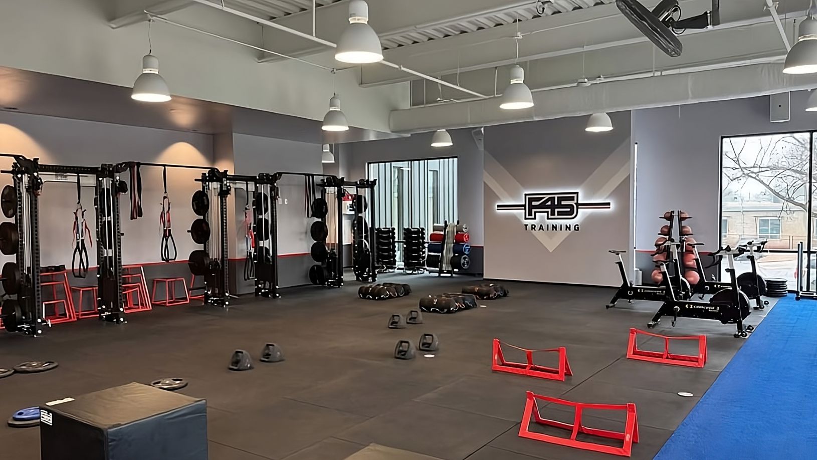 Rede de estúdios, F45